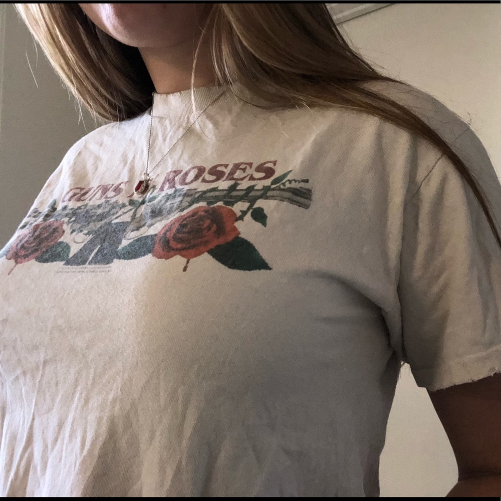 Brandy Melville Guns N’ roses Shirt